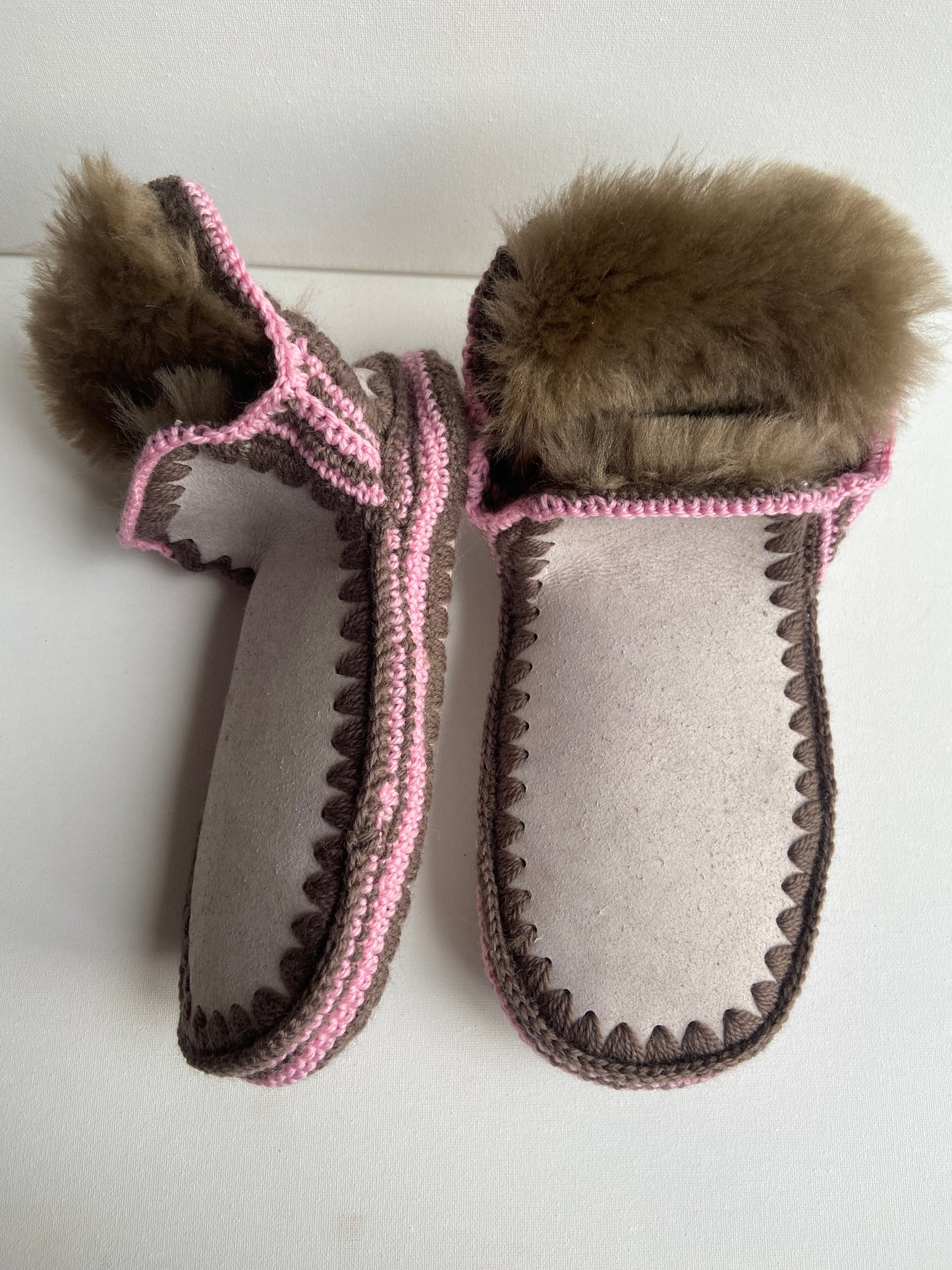 Pre-Order: Brown & Pink Slippers
